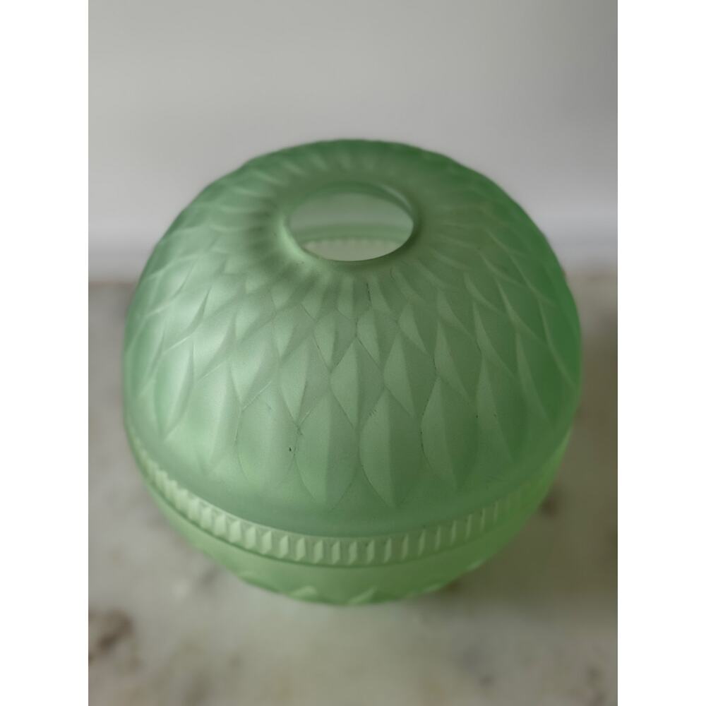 Vintage Green Indiana Glass Mount Vernon Fairy Lamp - Picture 3 of 10